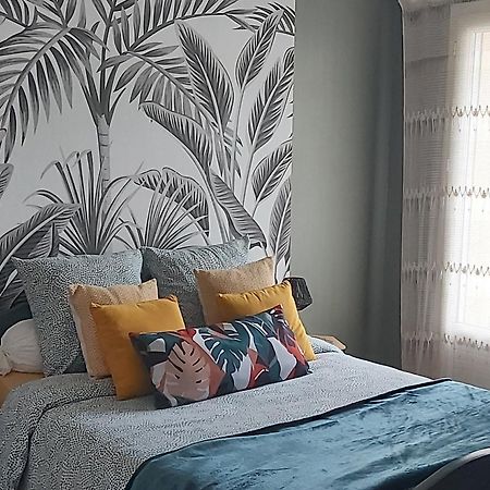 Chambre Climatisee Au Coeur De Brive Avec Televiseur Connecte Wifi Netflix Экстерьер фото