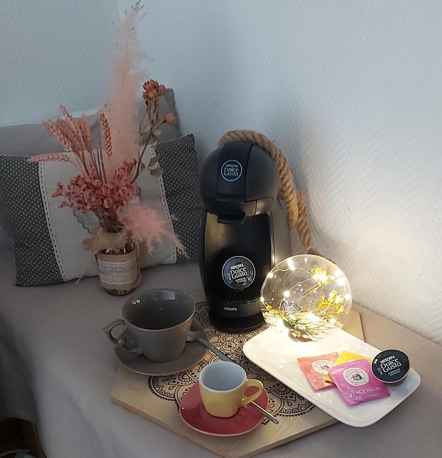 Chambre Climatisee Au Coeur De Brive Avec Televiseur Connecte Wifi Netflix Экстерьер фото