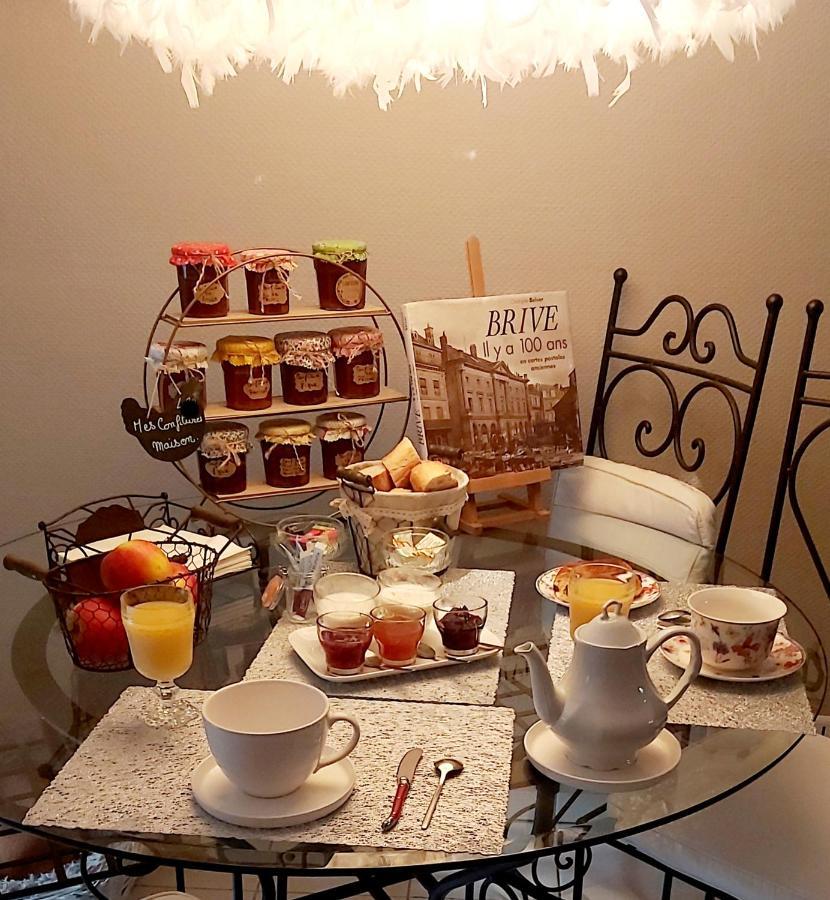 Chambre Climatisee Au Coeur De Brive Avec Televiseur Connecte Wifi Netflix Экстерьер фото