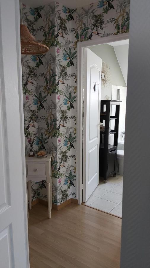 Chambre Climatisee Au Coeur De Brive Avec Televiseur Connecte Wifi Netflix Экстерьер фото